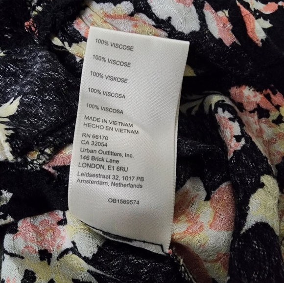 Free People Hilary Printed Top Black Combo XS NEW - Picture 4 of 5